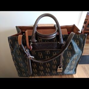 Dooney and Bourke Handbag
